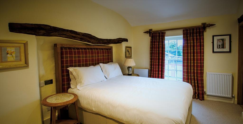 The Fleece Shireshead